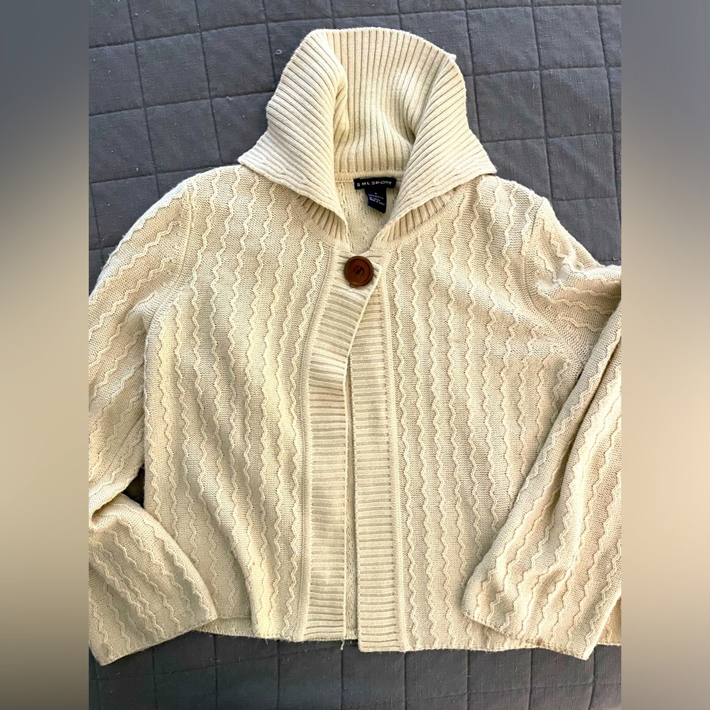 SML Sport Wood Button Cardigan